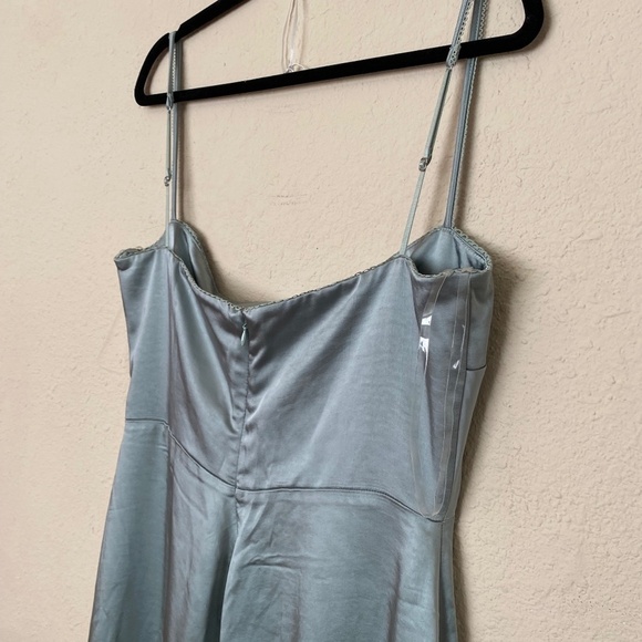 HOUSE OF CB‎ 'Costanza' Light Jade Maxi Dress blue NWOT size L - Picture 16 of 17